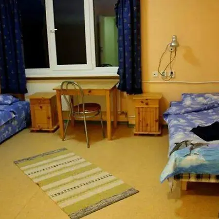 Jarva-jaani Hostel