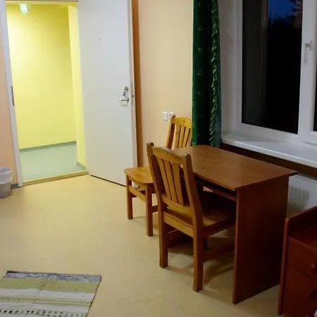 Jarva-jaani Hostel
