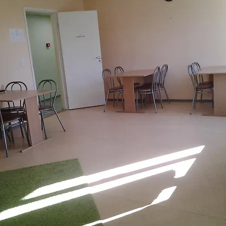 Jarva-jaani Hostel